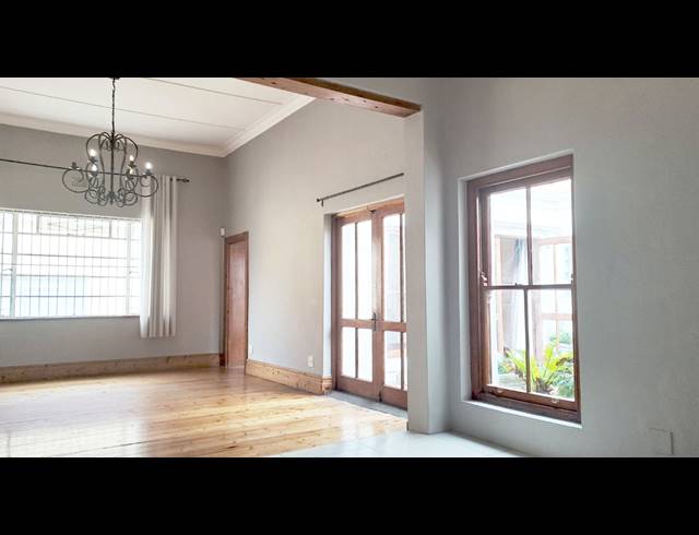 3 bed property to rent in OBSERVATORY